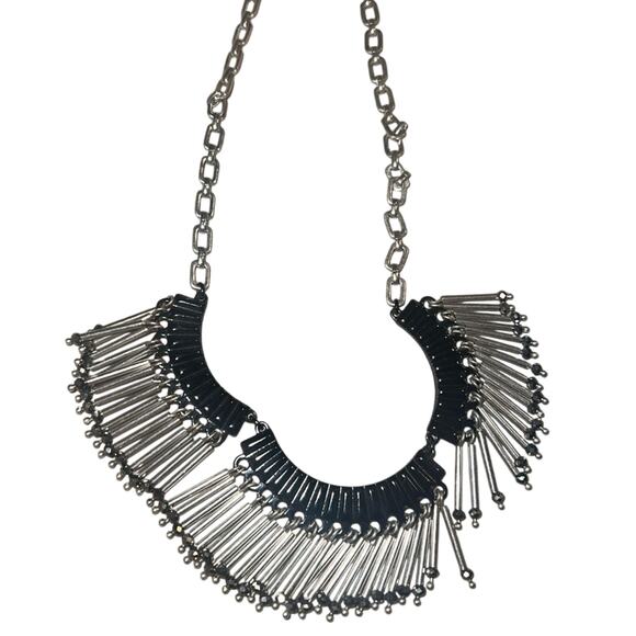 Vtg Stella & Dot Twilight Fringe Necklace old money feminine green Workwear Boho - Picture 4 of 14